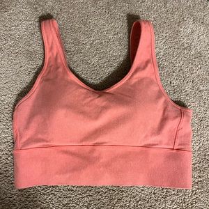 Under Armour sports bra size medium